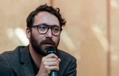 dr Bartłomiej Krzysztan